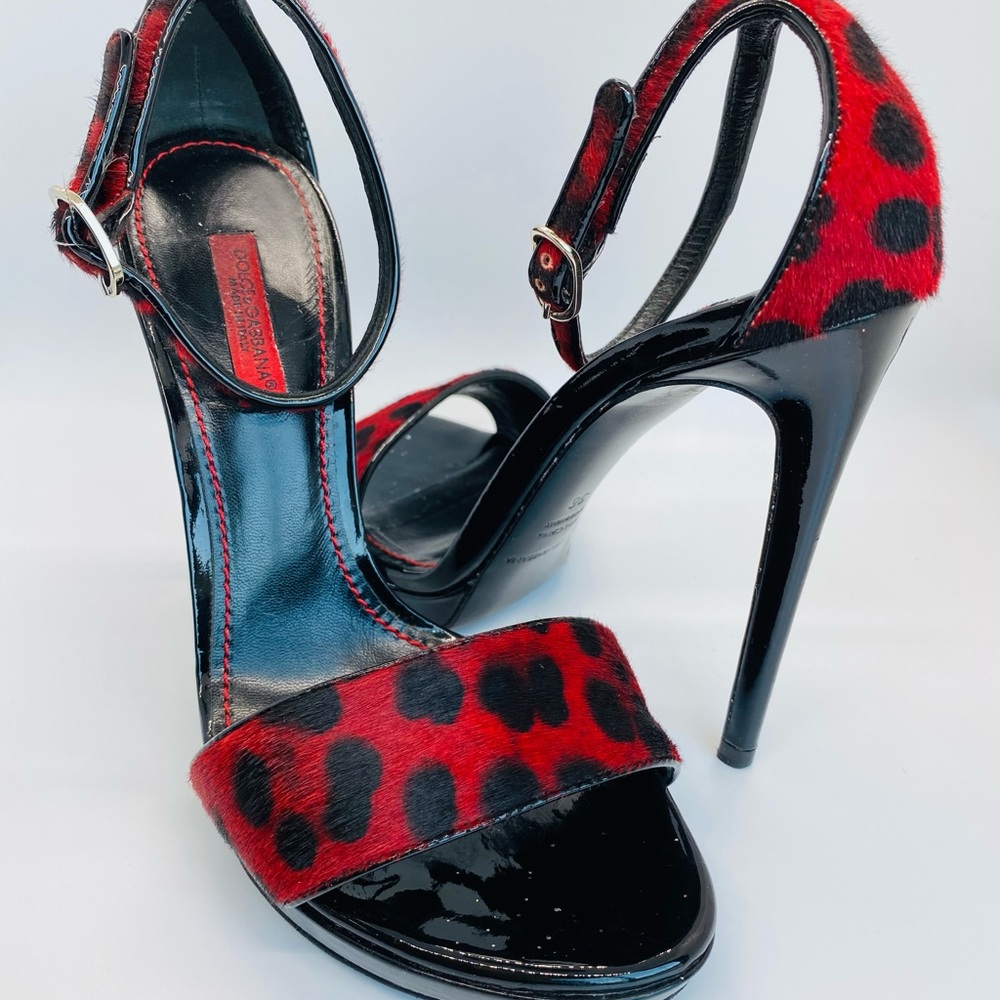 Authentic red Stilettos 4.5 “ heels cowhide leather.